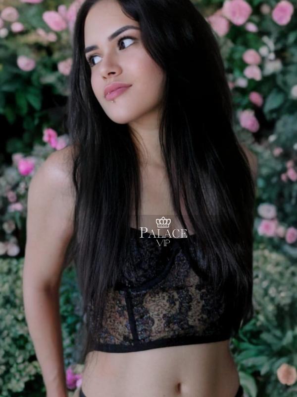 Laylah, , Brazilian Escort