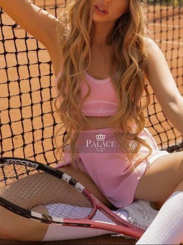 Kira, Dubai, Russian Escort