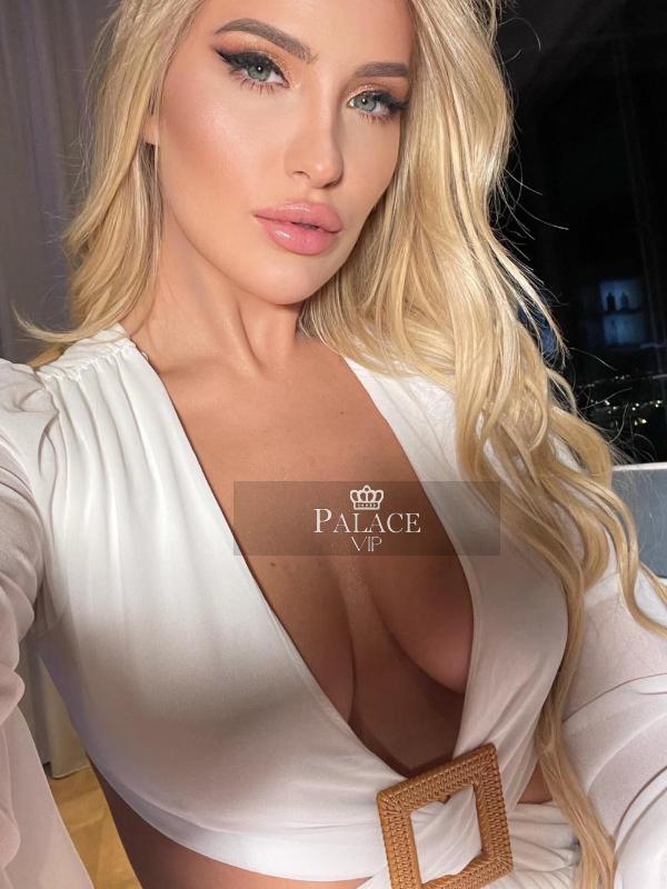 Natalia, Chelsea, Slovakian Escort