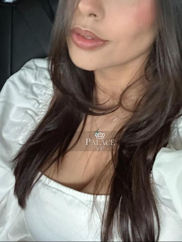 Victoria, Kensington, Brazilian Escort