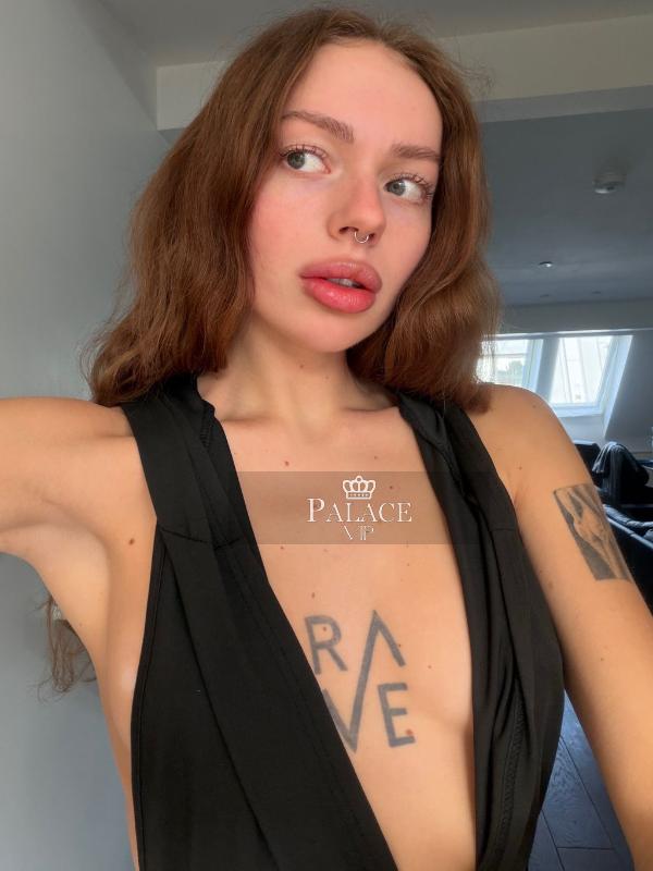 Hanna, Notting Hill, Ukrainian  Escort