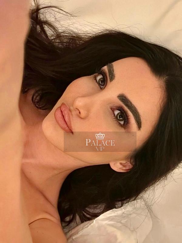 Isabella, Marylebone, Italian Escort