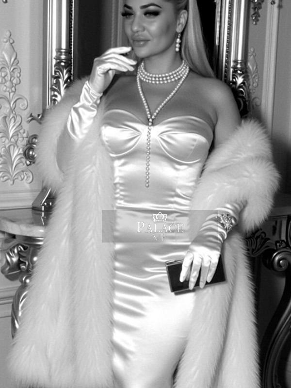 Erika, South Kensington, Eastern European Escort