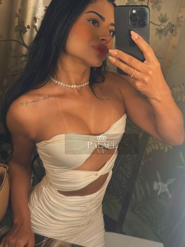 Laura, , Brazilian Escort