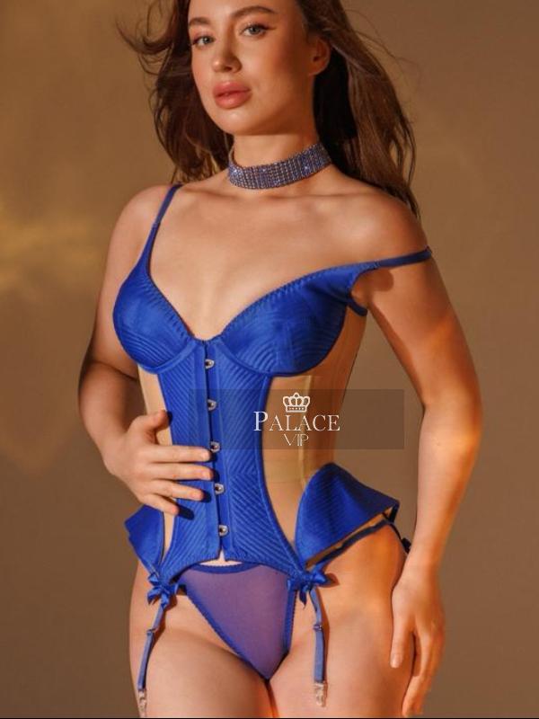 Sophie, Chelsea, Russian Escort